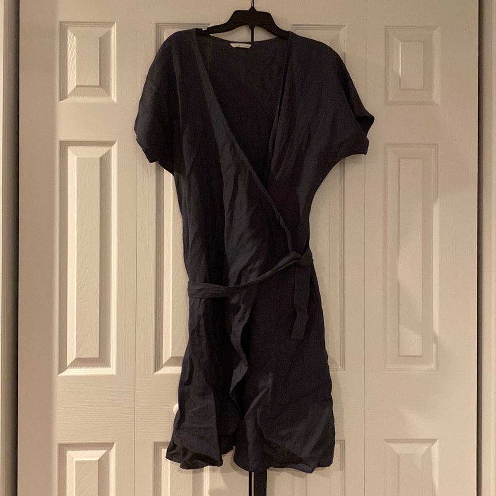 Linenfox wrap around dress in dark grey L-XL